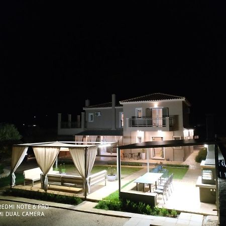 Rose Maisonette Razata Exterior photo