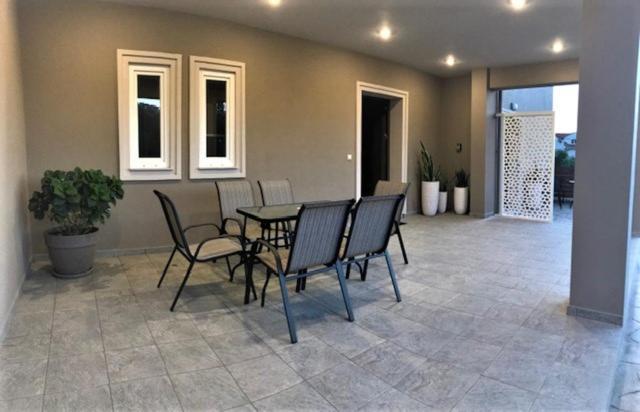 Rose Maisonette Razata Exterior photo